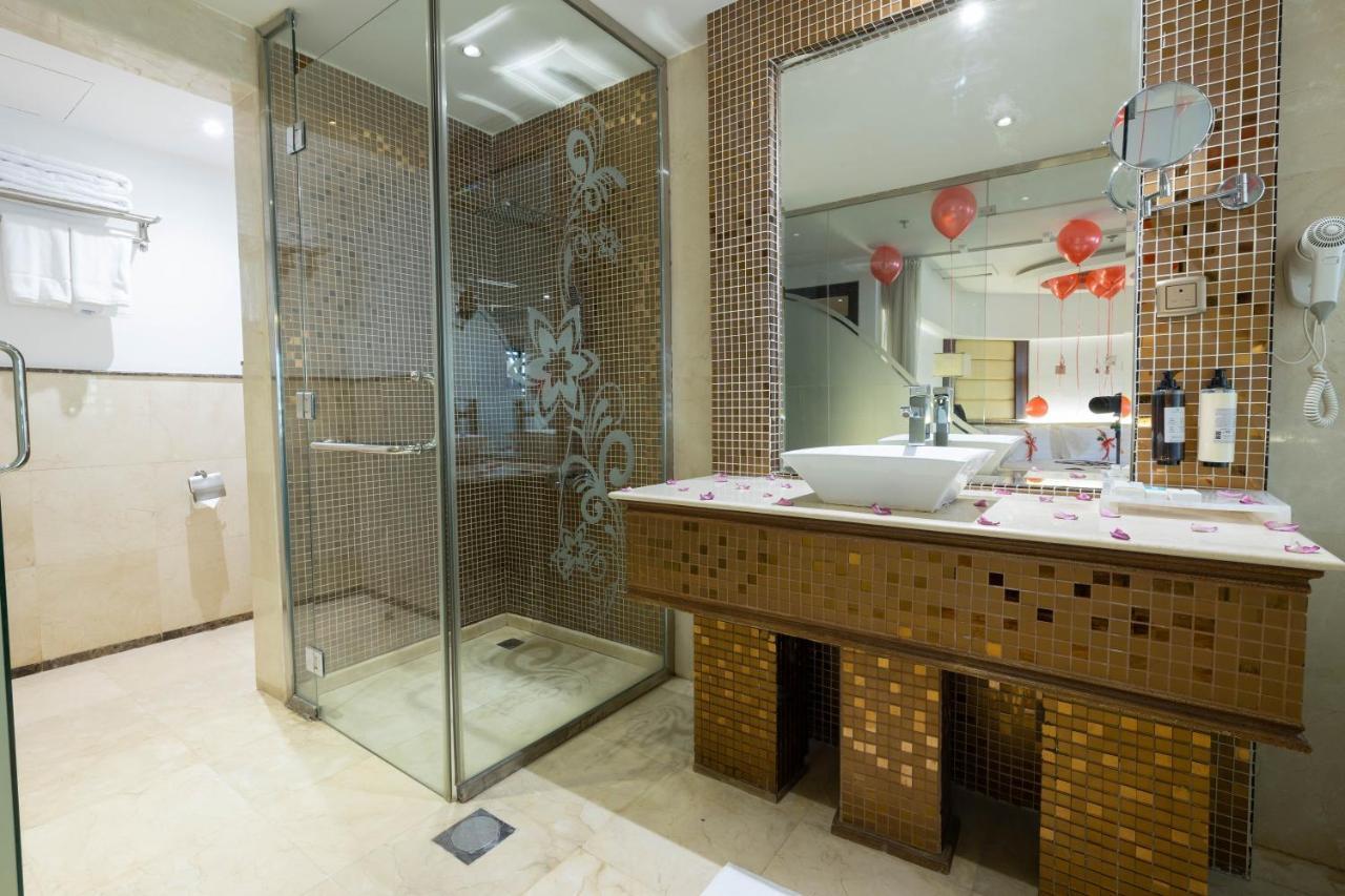 Mira Business Hotel Riadh Exterior foto