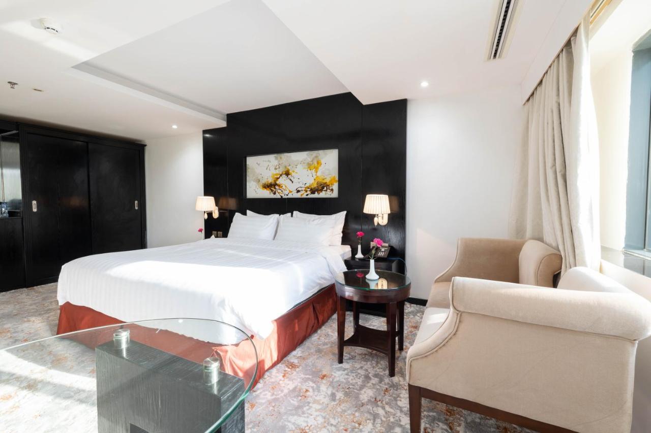 Mira Business Hotel Riadh Exterior foto