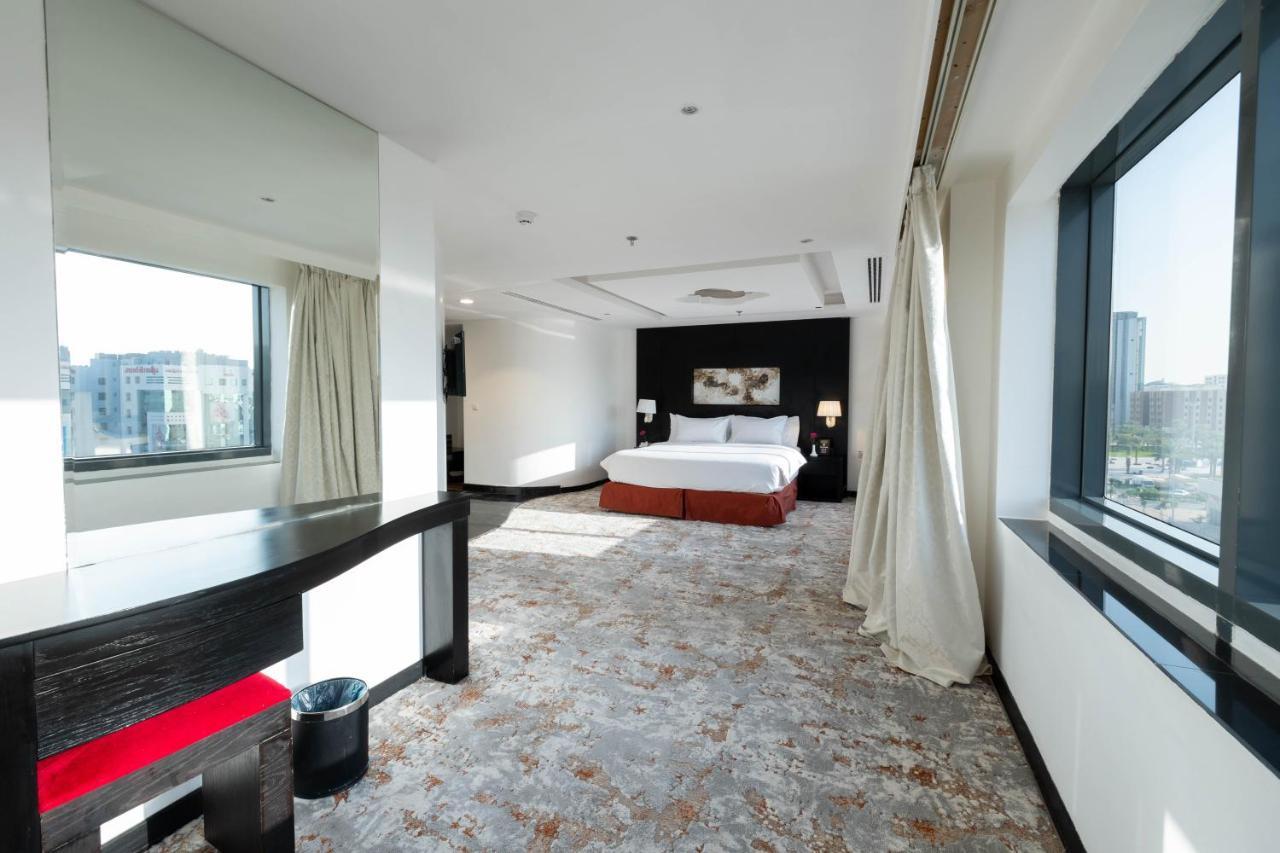 Mira Business Hotel Riadh Exterior foto
