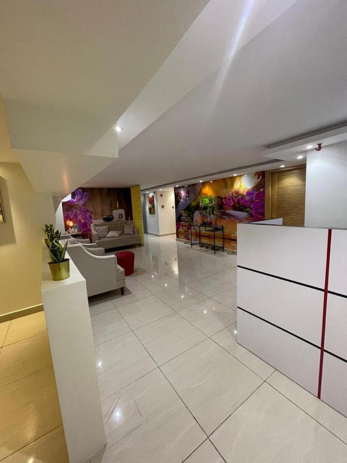 Mira Business Hotel Riadh Exterior foto